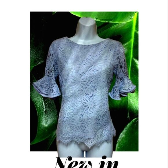 NANETTE LEPORE- SPRING FLING TOP IN SKY BLUE LACEY BELL SLEEVE CLASSY BLOUSE XS - Picture 2 of 14